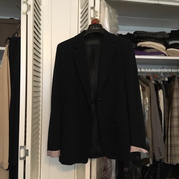 Coat - Picture 1 of 2